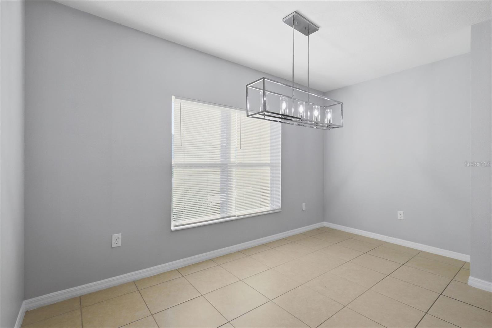 BELLA PARC TWNHMS - Residential