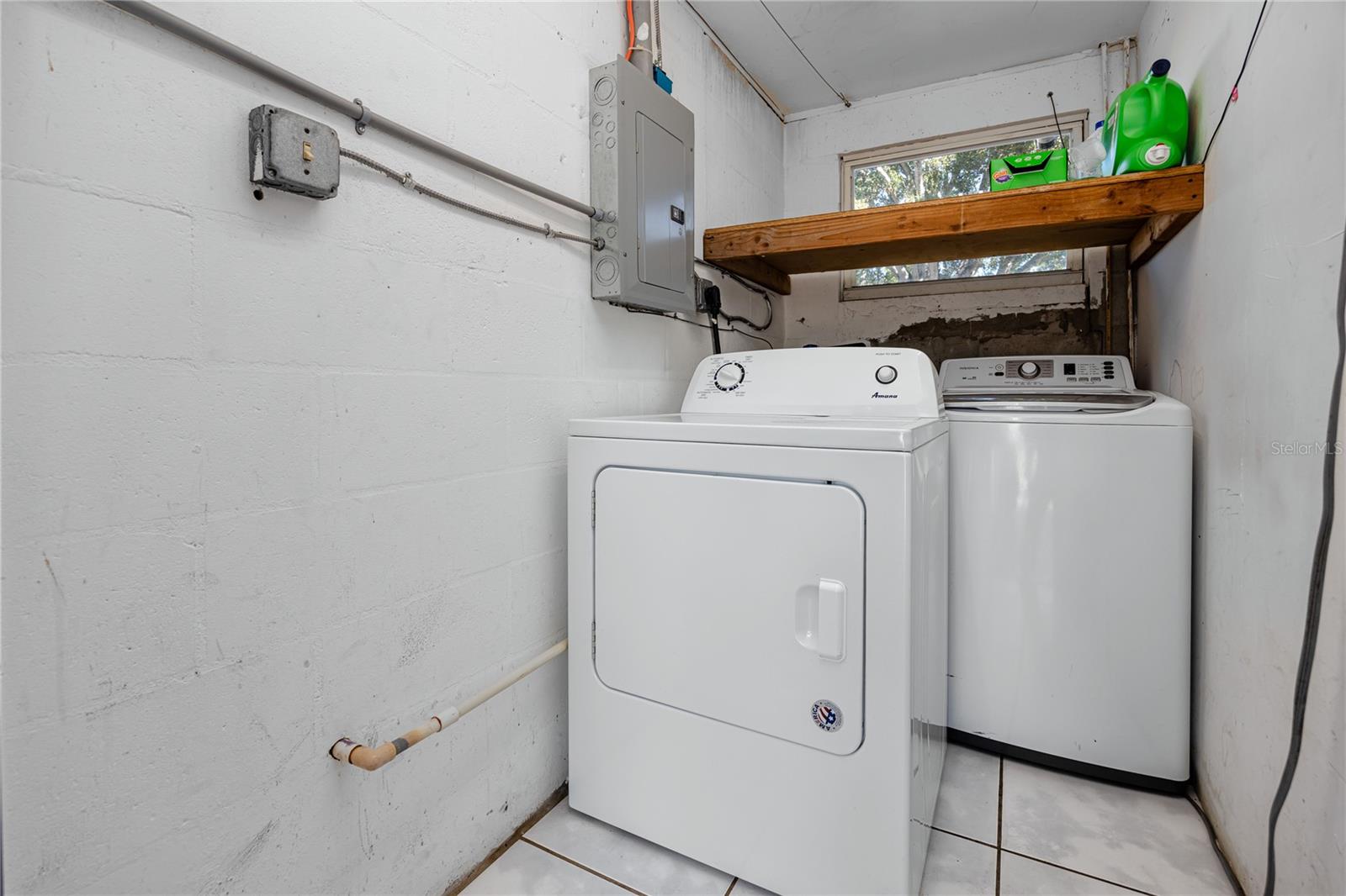 ORANGE LAKE VILLAGE - Residential