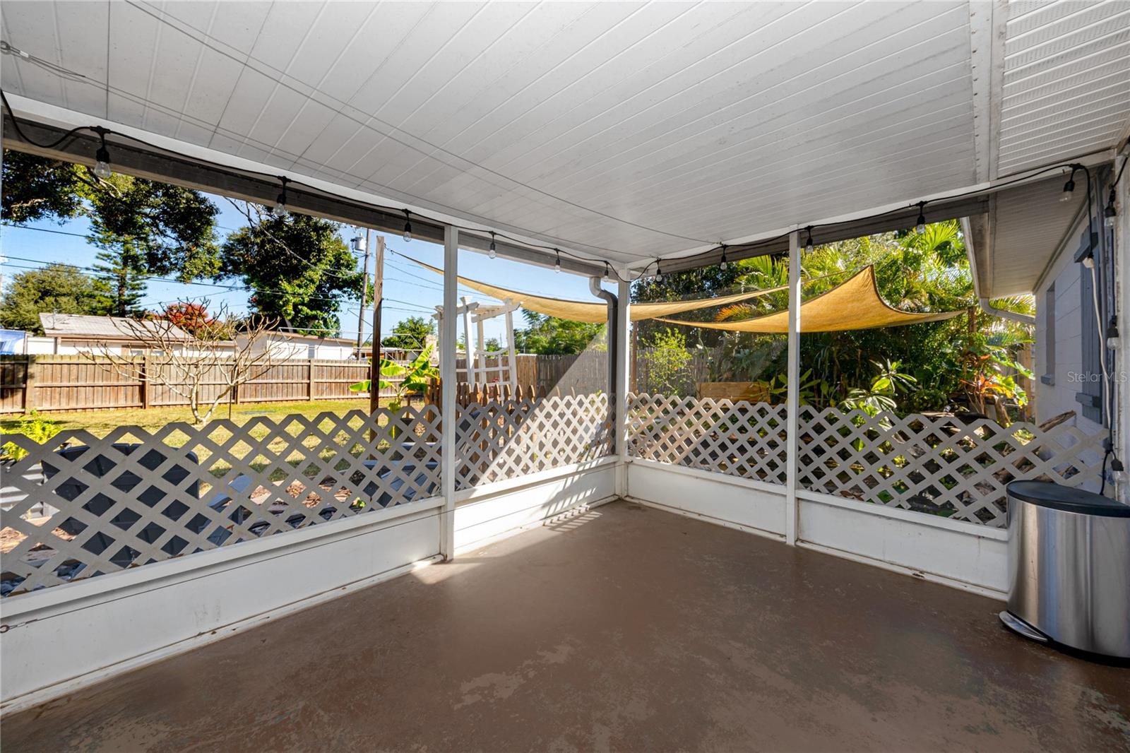 ORANGE LAKE VILLAGE - Residential