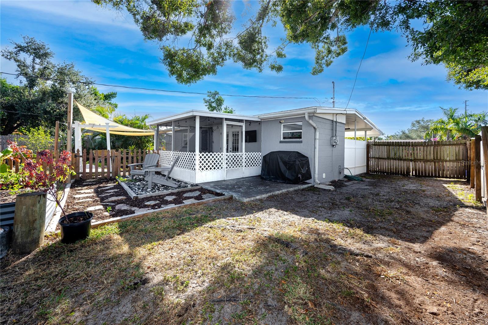 ORANGE LAKE VILLAGE - Residential