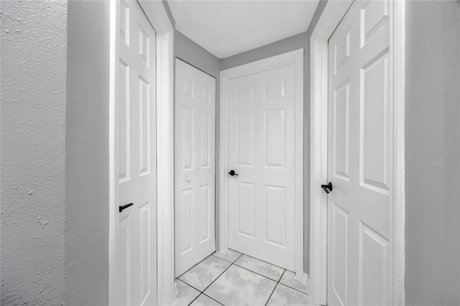 ORANGE LAKE VILLAGE - Residential