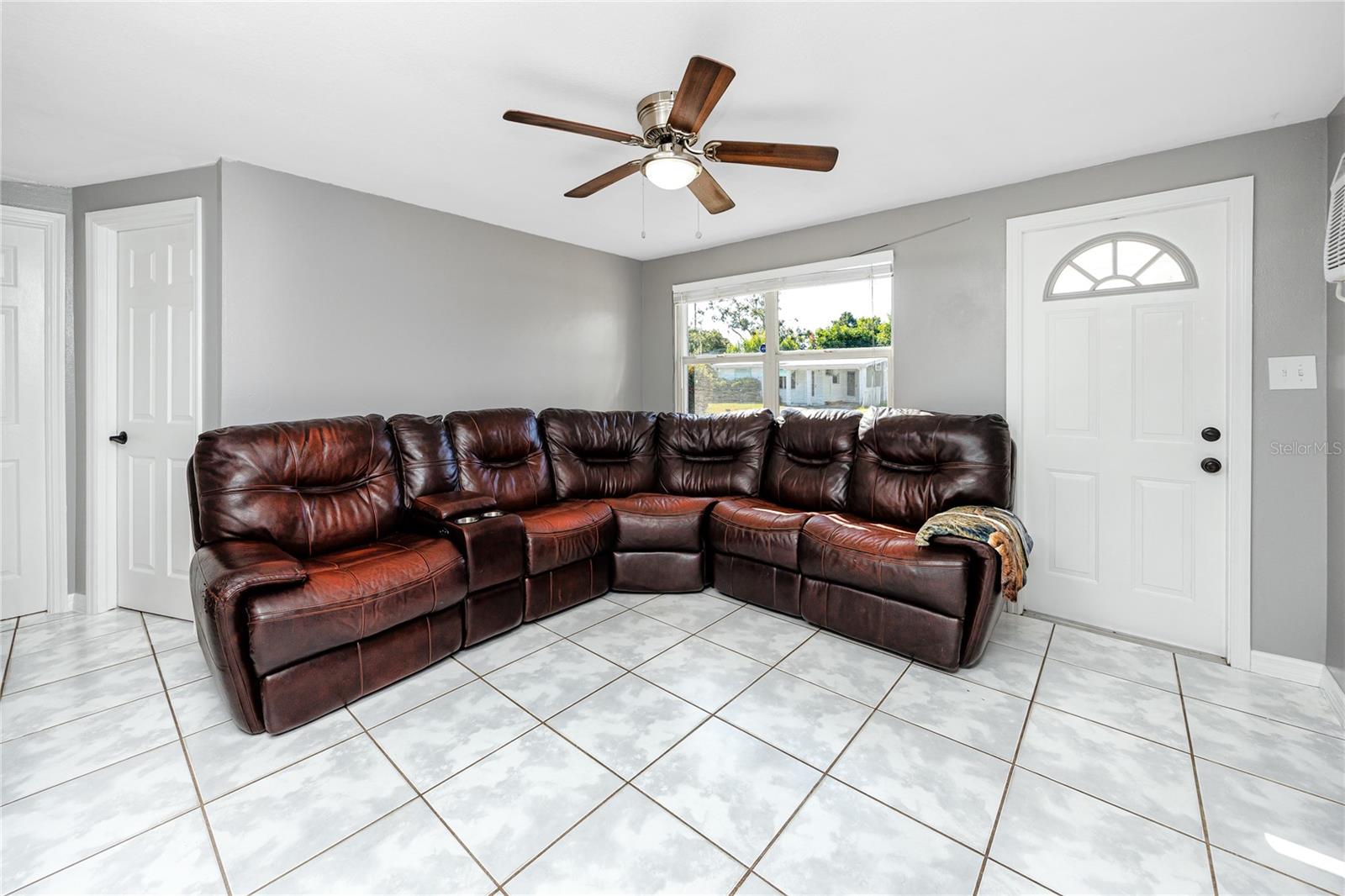 ORANGE LAKE VILLAGE - Residential