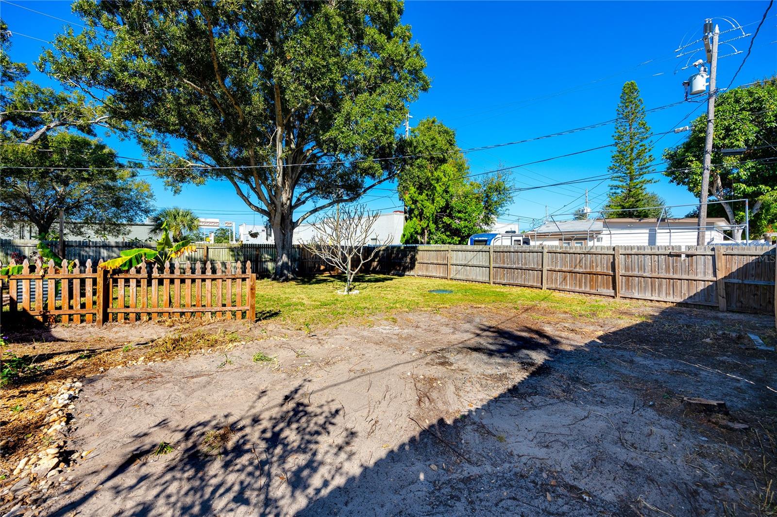 ORANGE LAKE VILLAGE - Residential