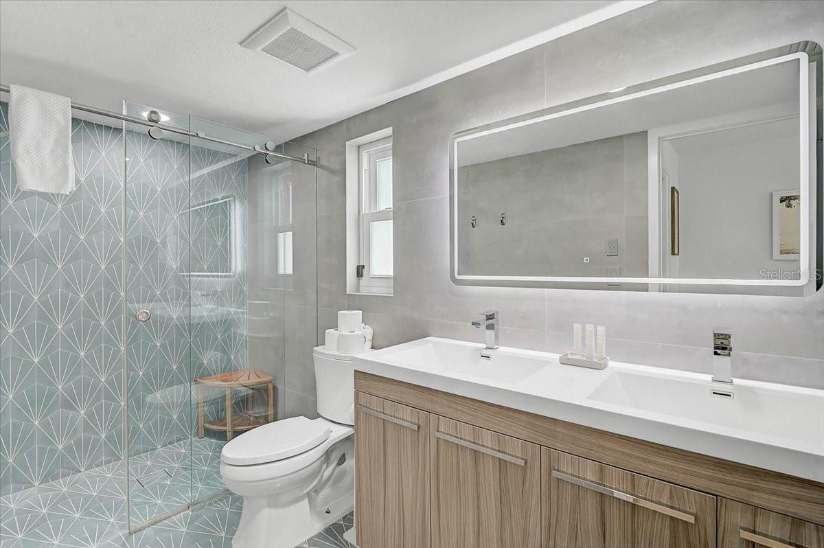 SIESTA REV OF - Residential