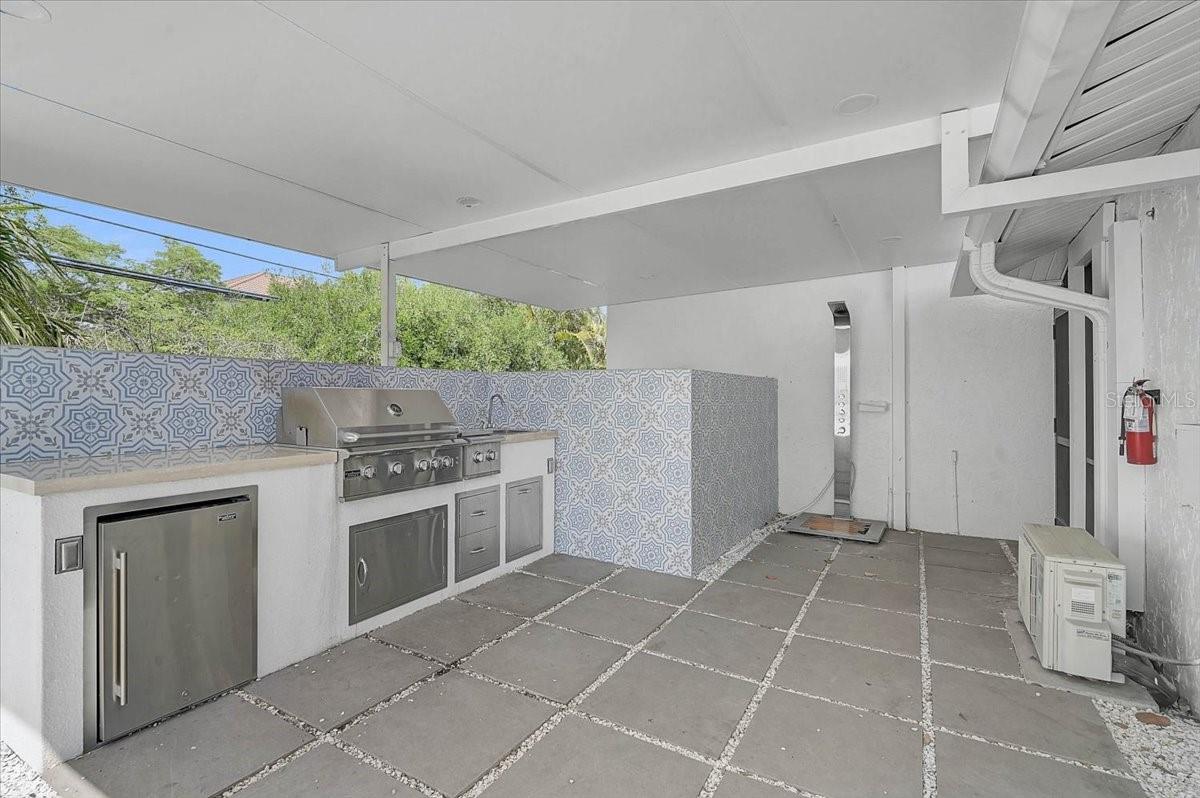 SIESTA REV OF - Residential