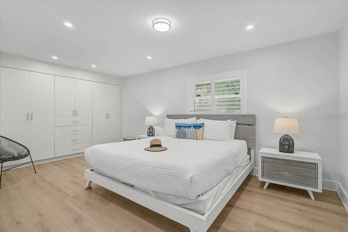 SIESTA REV OF - Residential