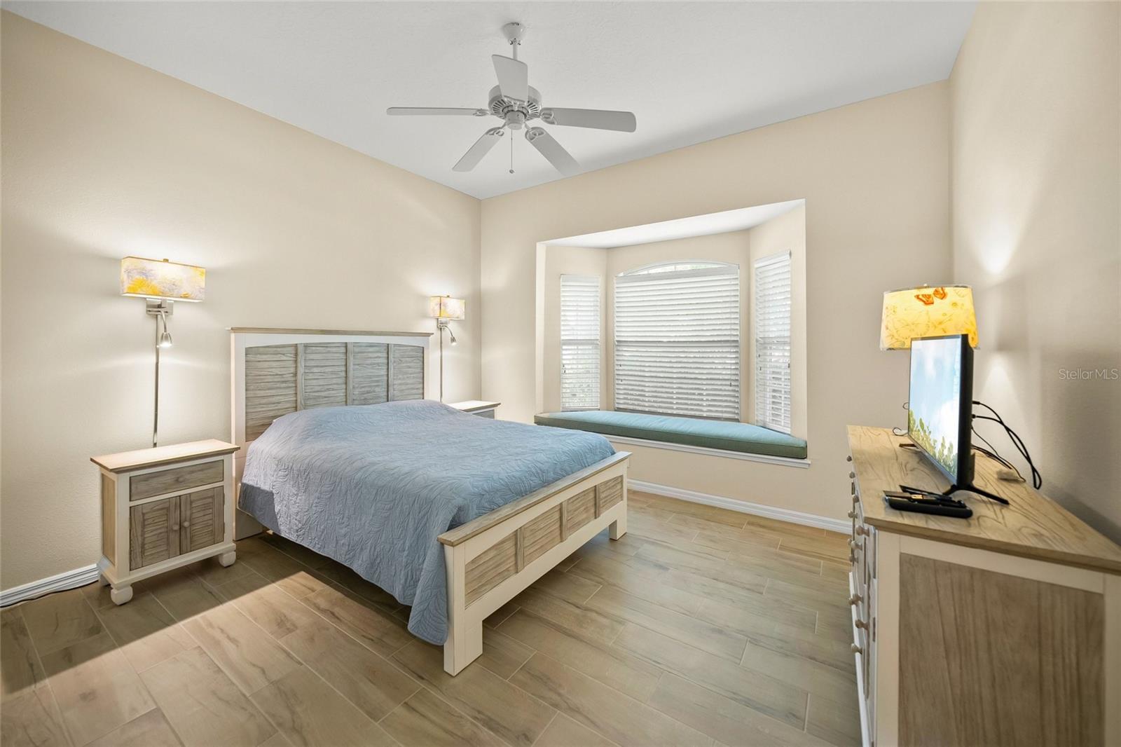 LENNOX GARDENS - Residential