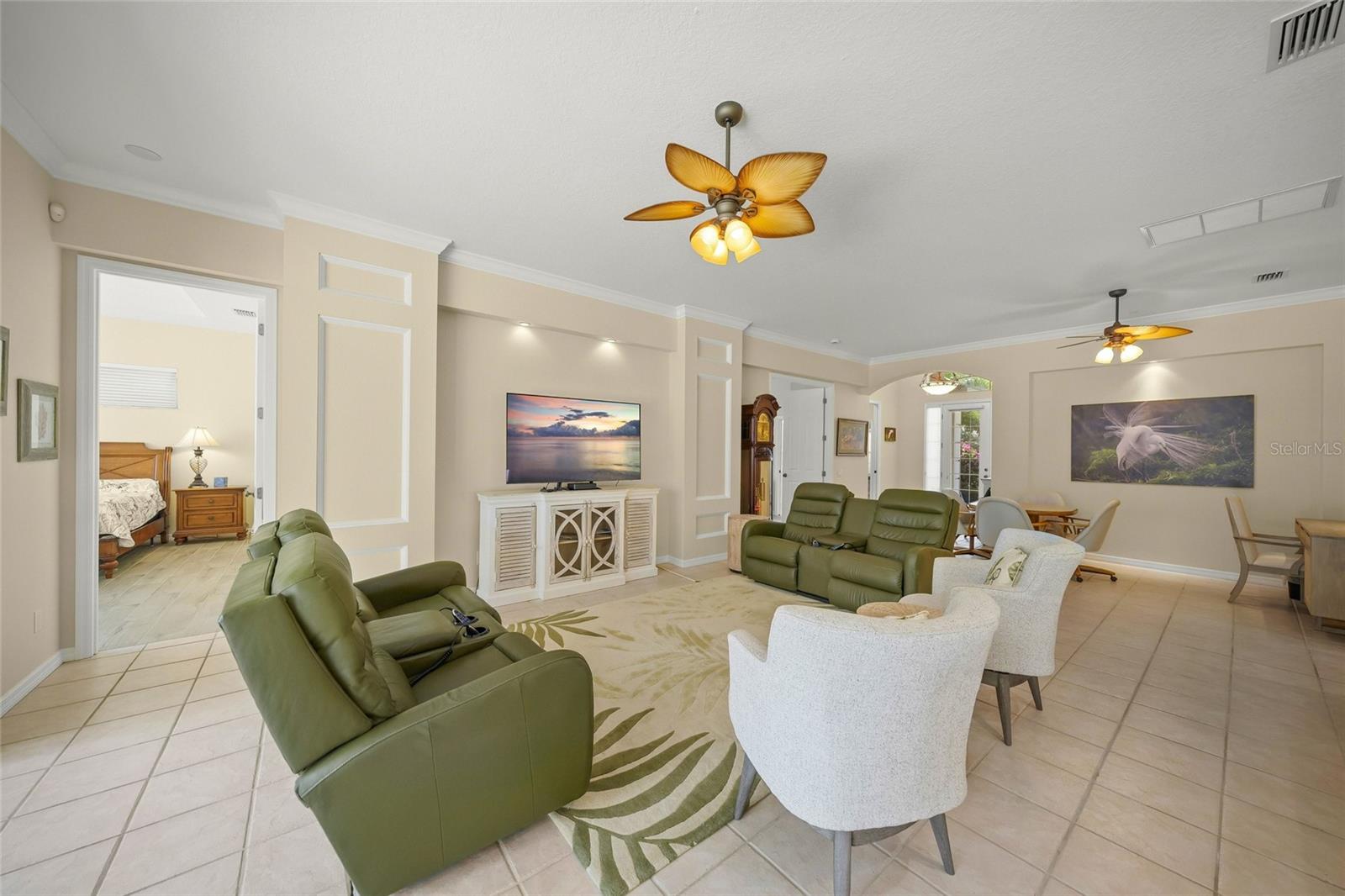 LENNOX GARDENS - Residential