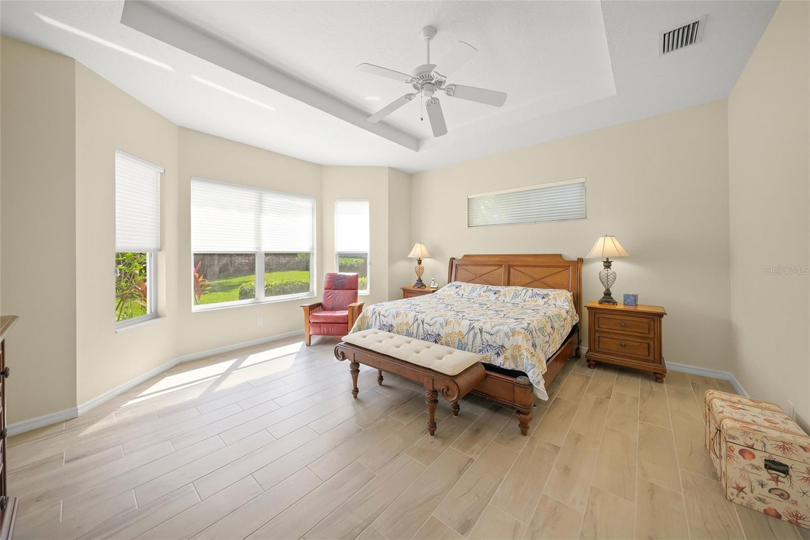 LENNOX GARDENS - Residential