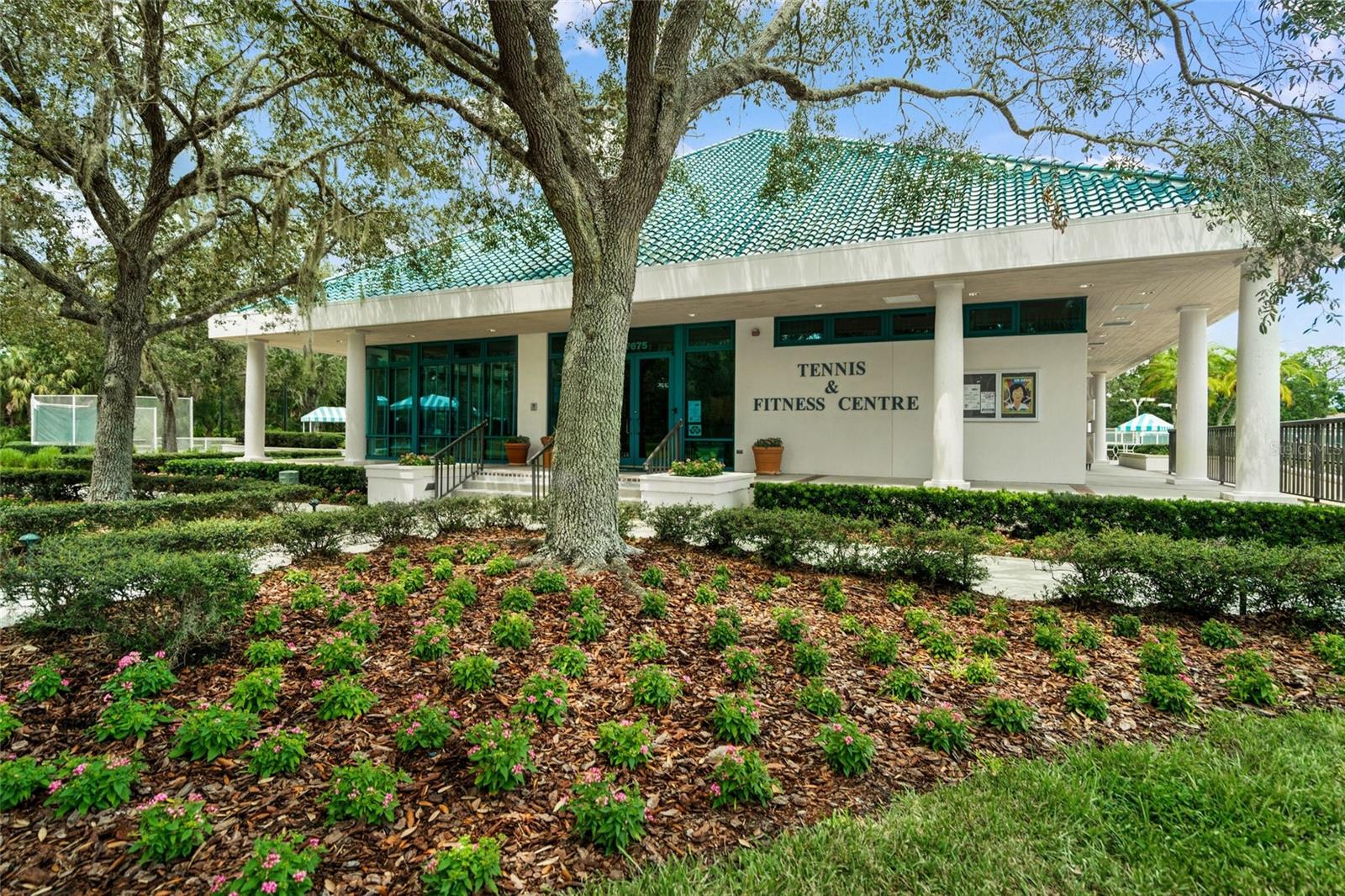 LENNOX GARDENS - Residential