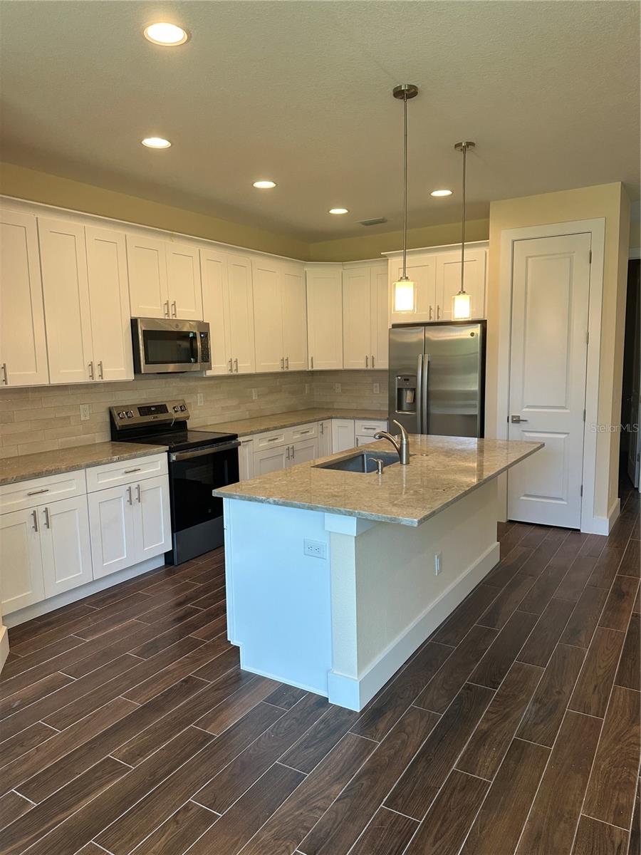 UNPLATTED - Residential