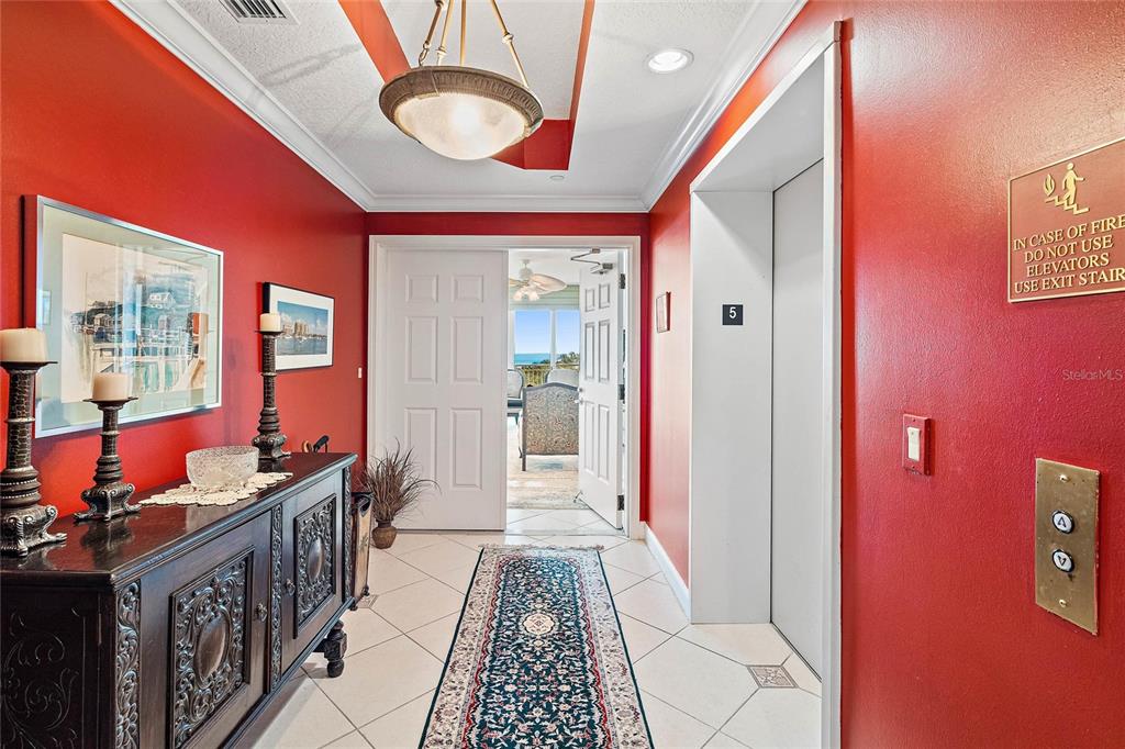 VINOY PLACE CONDO - Residential