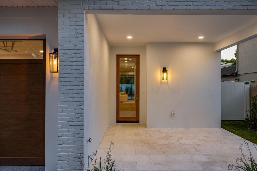 Photo of 1660 Walnut Avenue, Winter Park, FL 32789 (MLS # O6395277)