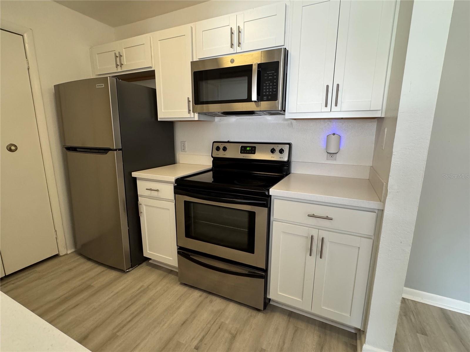 HARBOR BEACH - Residential Lease