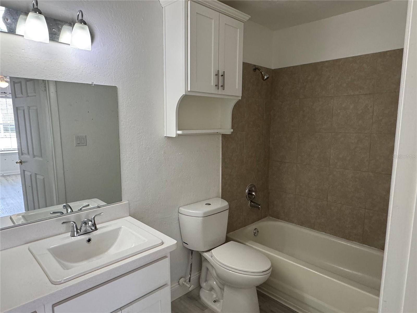 HARBOR BEACH - Residential Lease