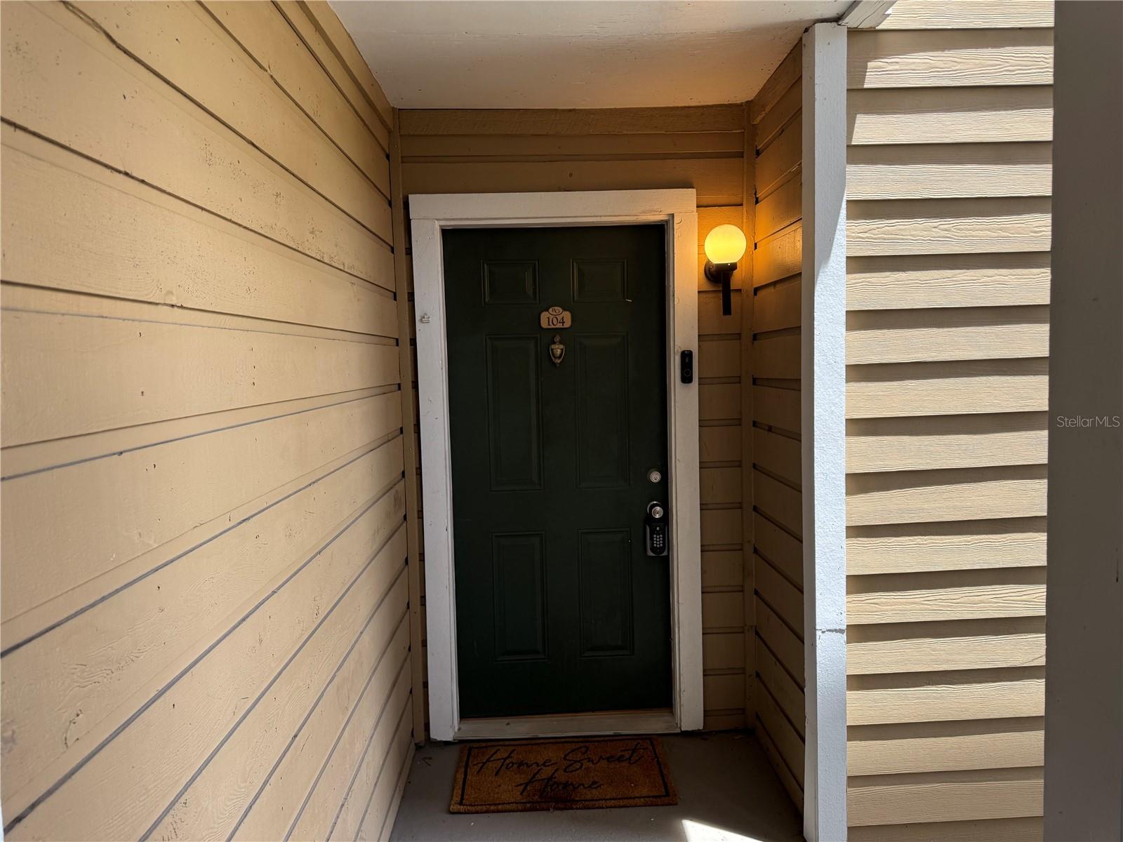 HARBOR BEACH - Residential Lease