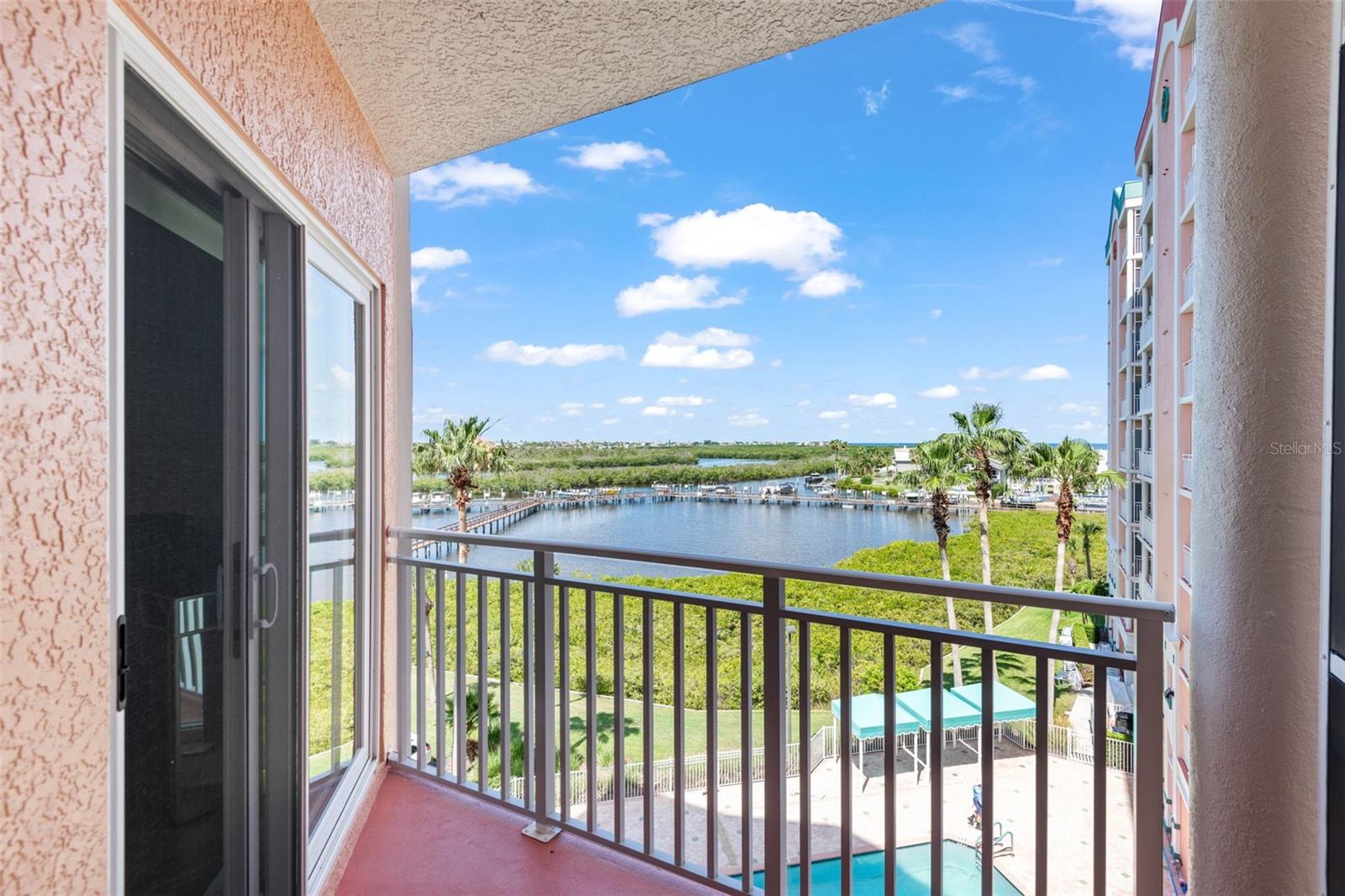 4516 SEAGULL DRIVE 512