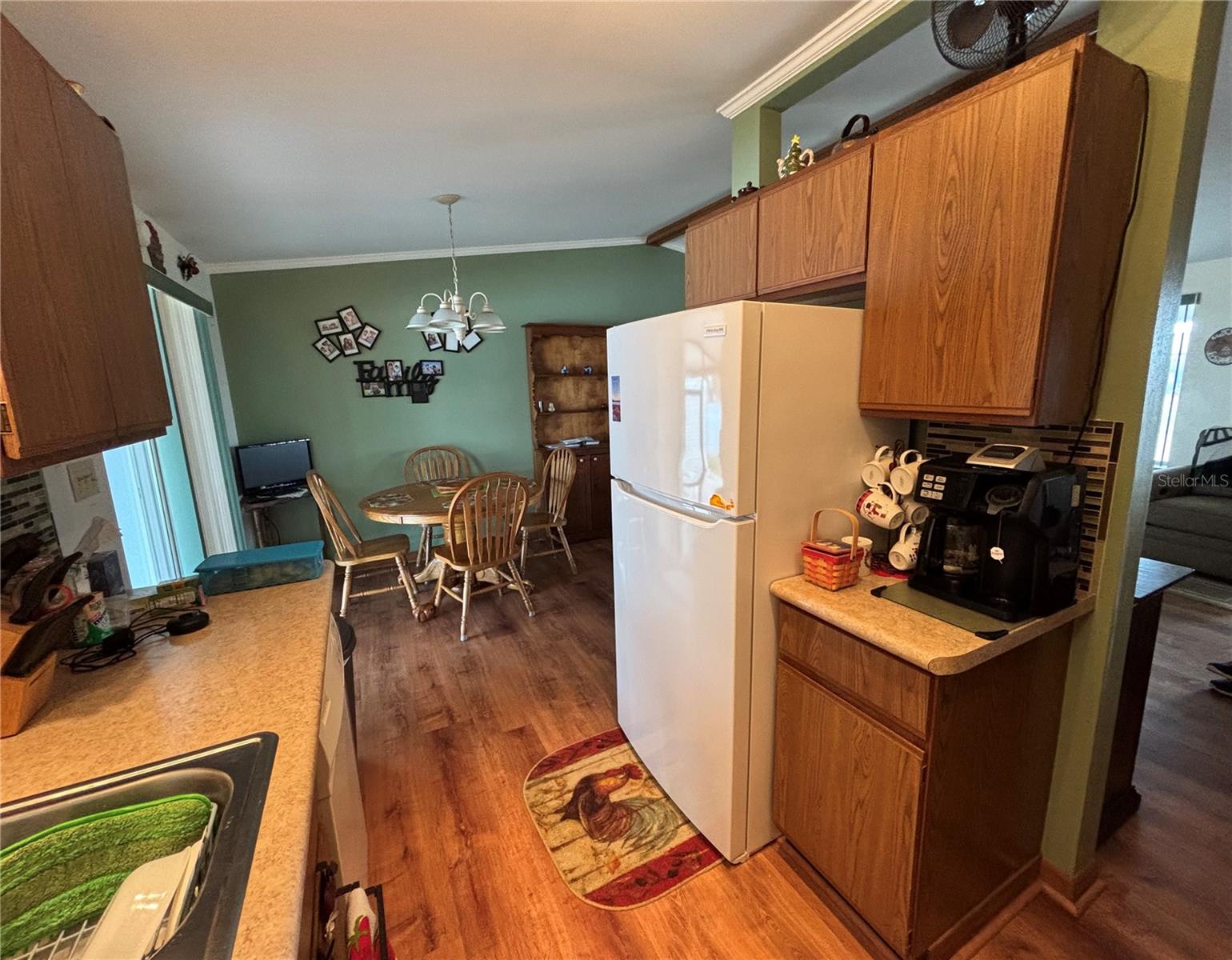 LAKE MARIANA ACRES - Residential