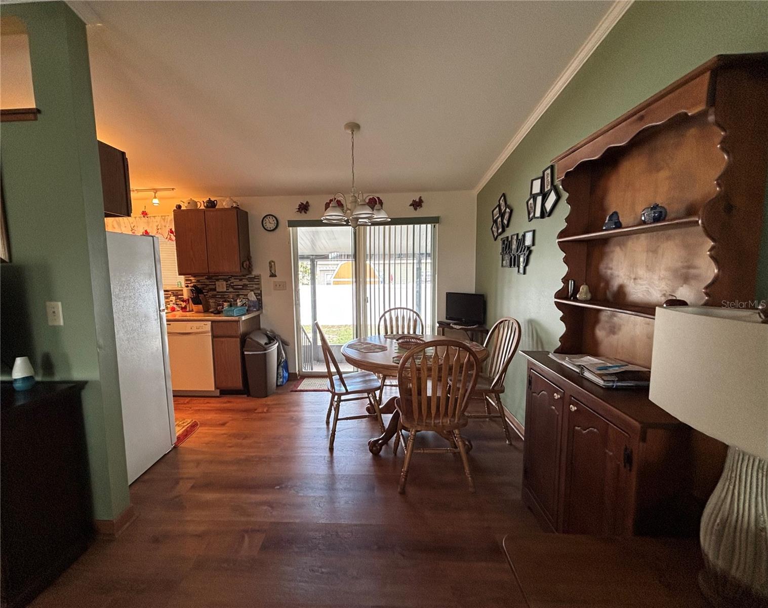 LAKE MARIANA ACRES - Residential