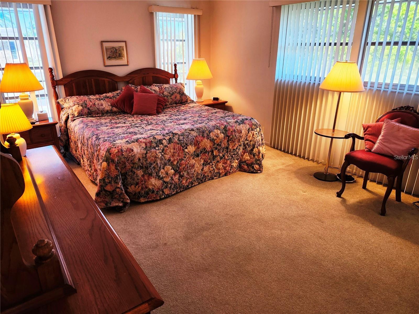 GARDENS THE CONDO - Residential