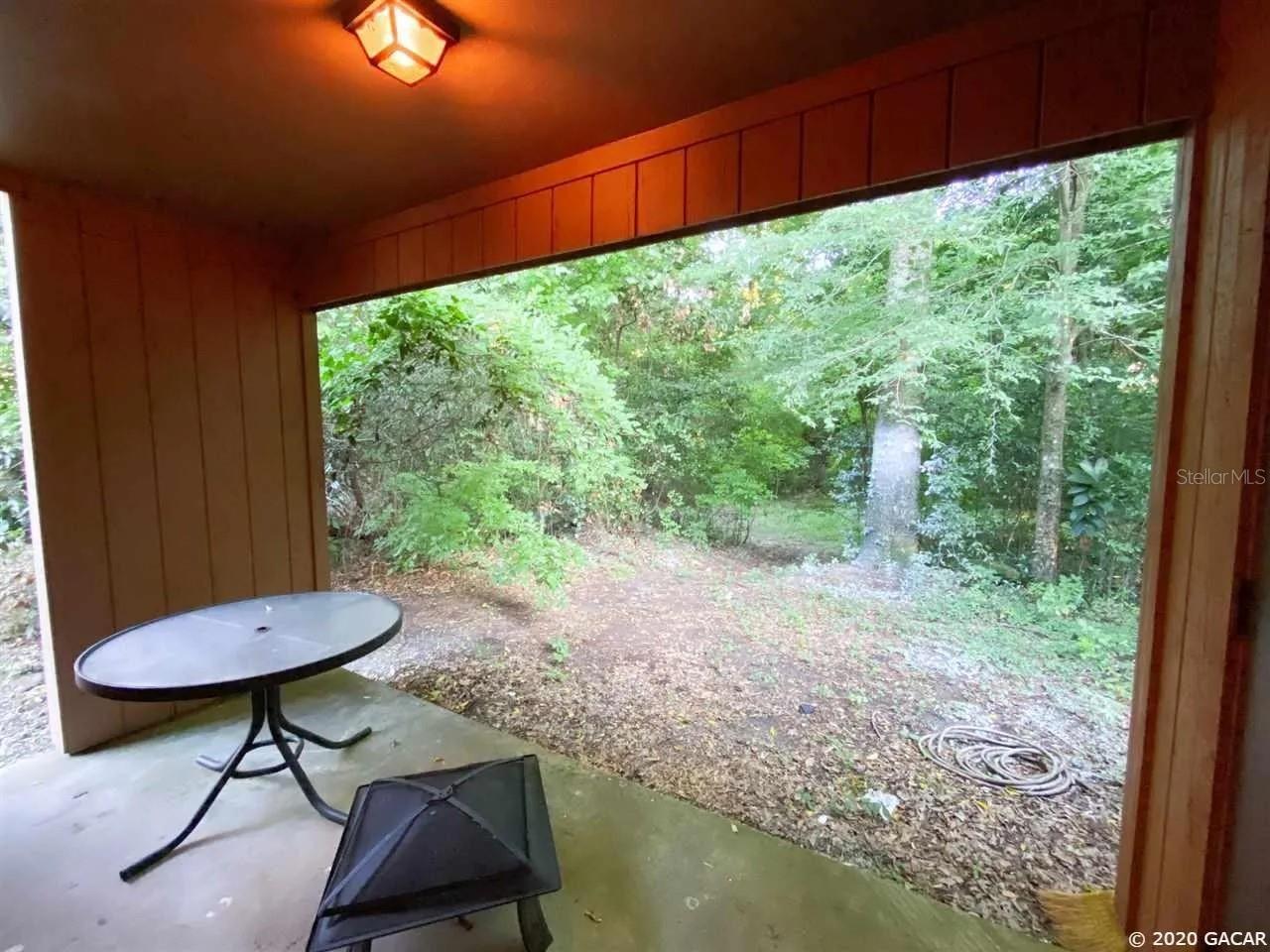 ROCKWOOD VILLAS - Residential Lease