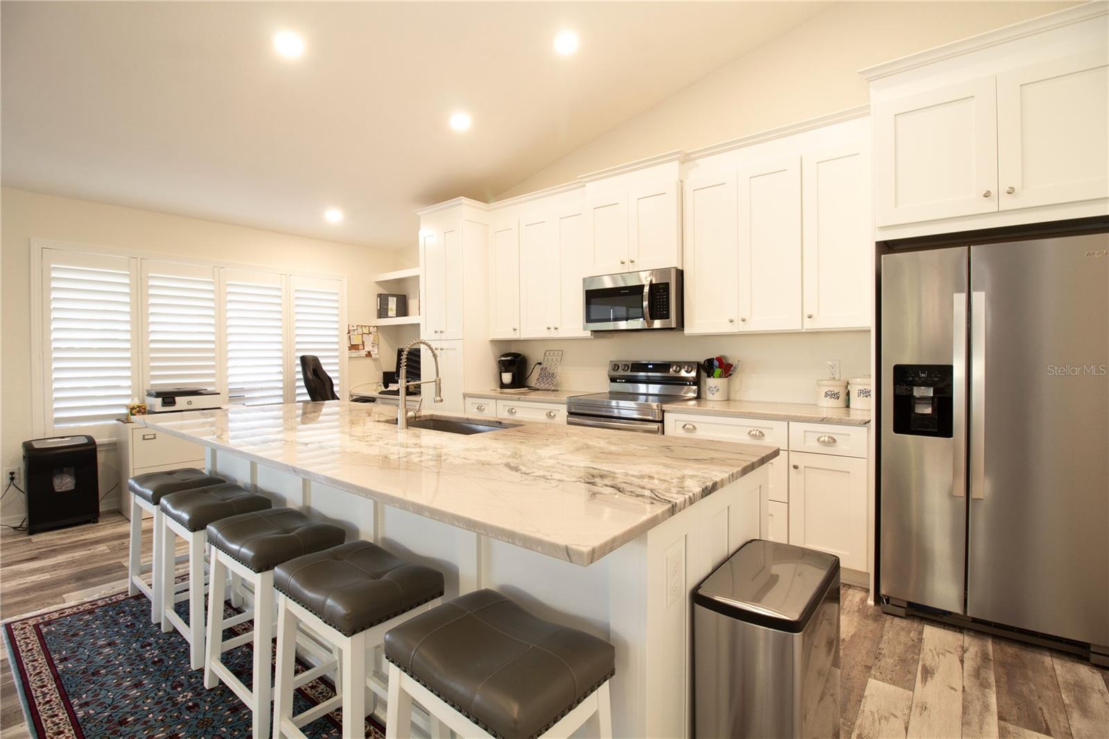 TARA CAY - Residential