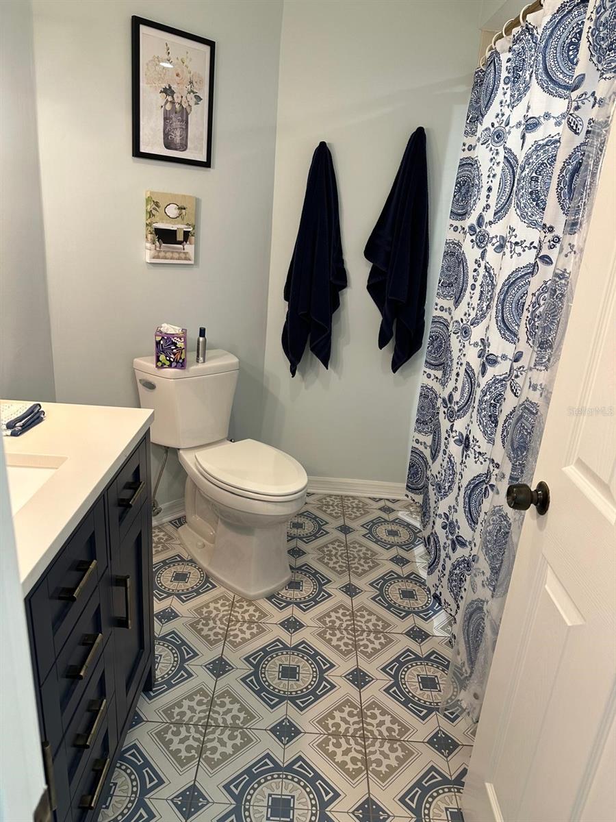 TARA CAY - Residential