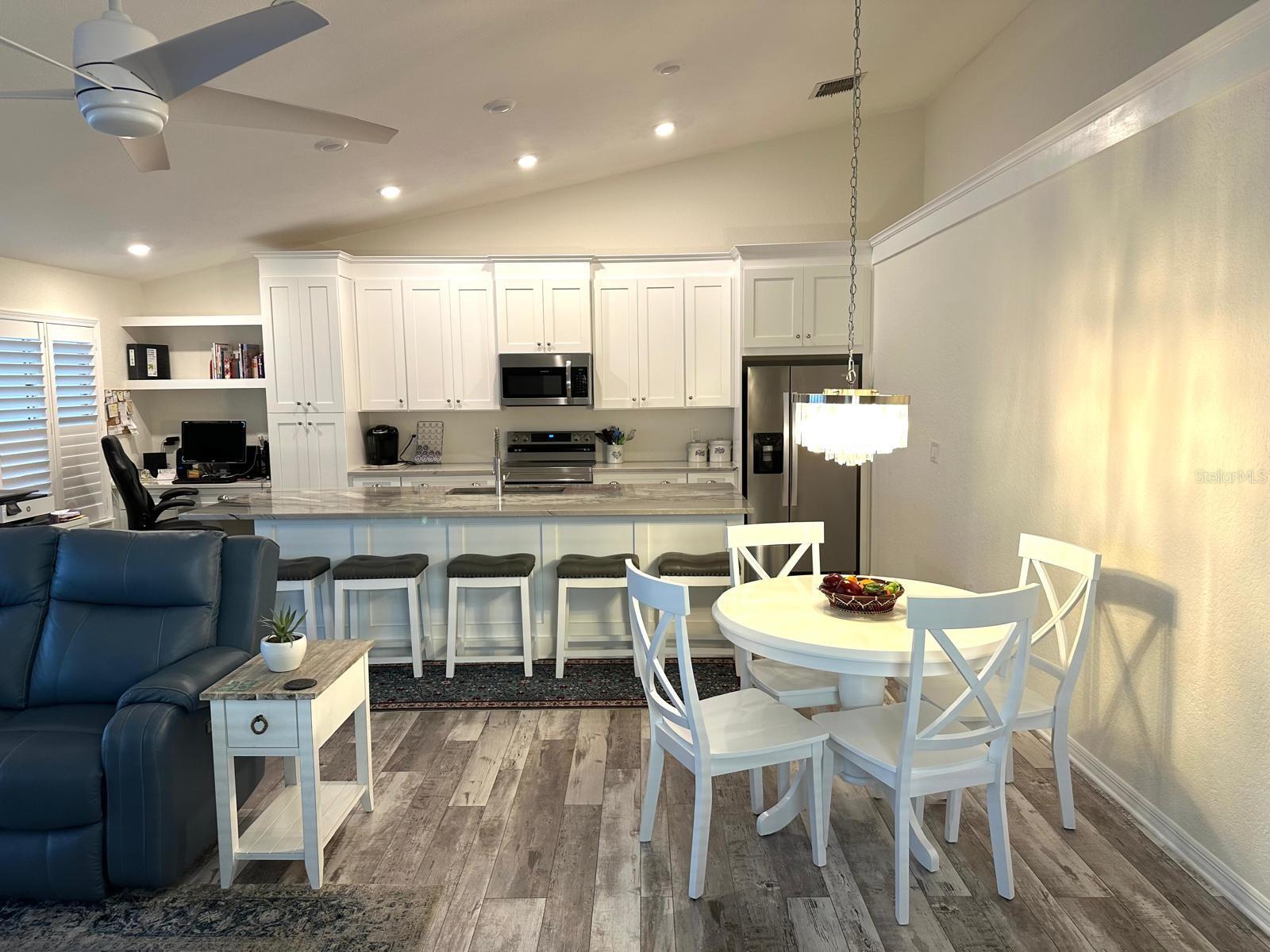 14609 LORIDAWN DRIVE 4