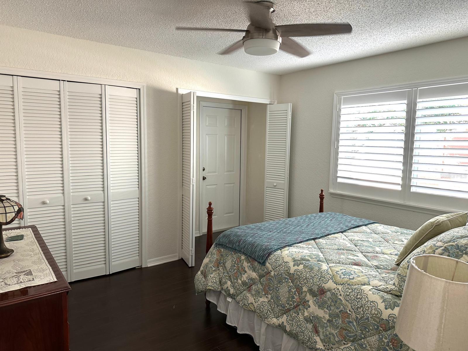 TARA CAY - Residential