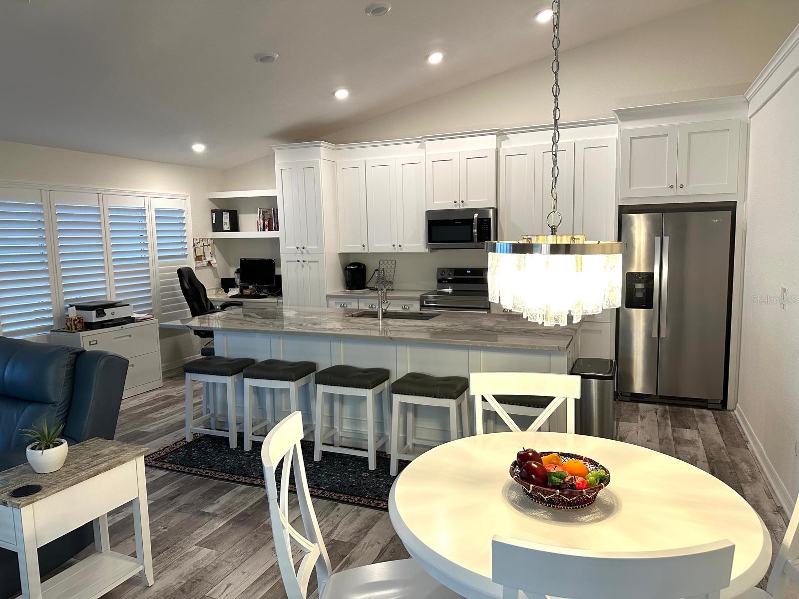 TARA CAY - Residential