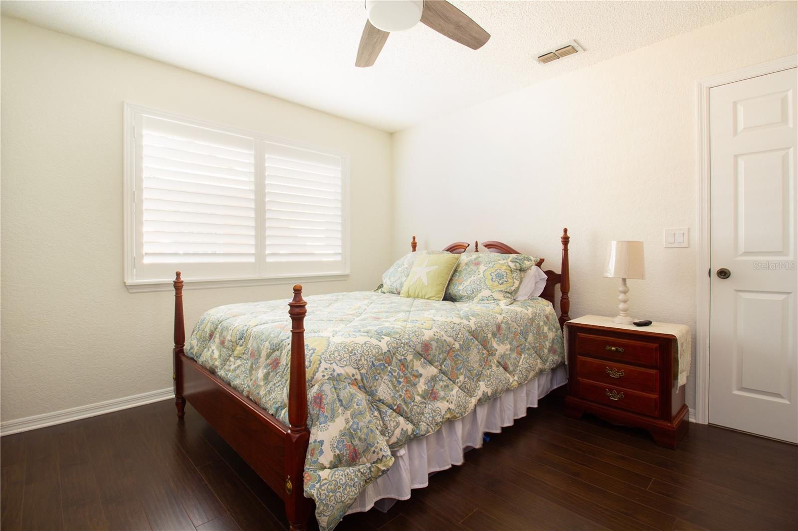 TARA CAY - Residential