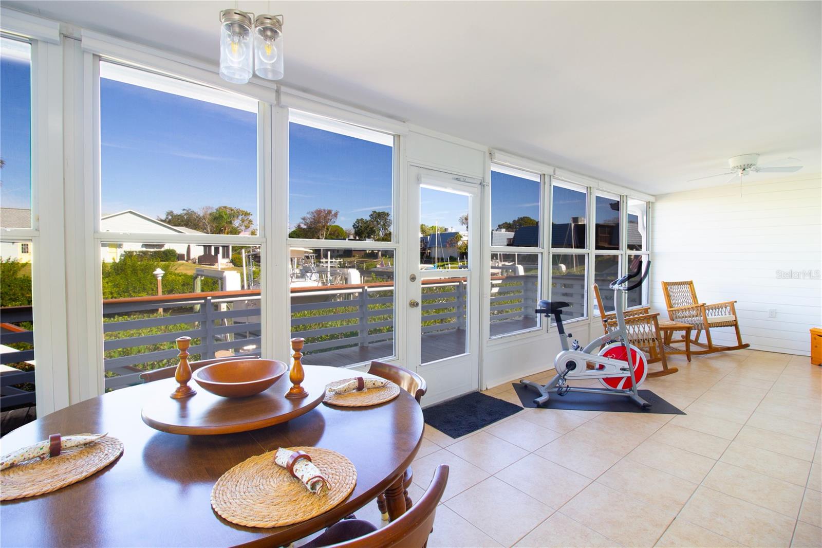 TARA CAY - Residential