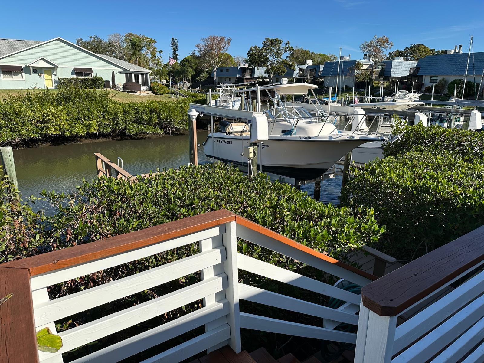 TARA CAY - Residential