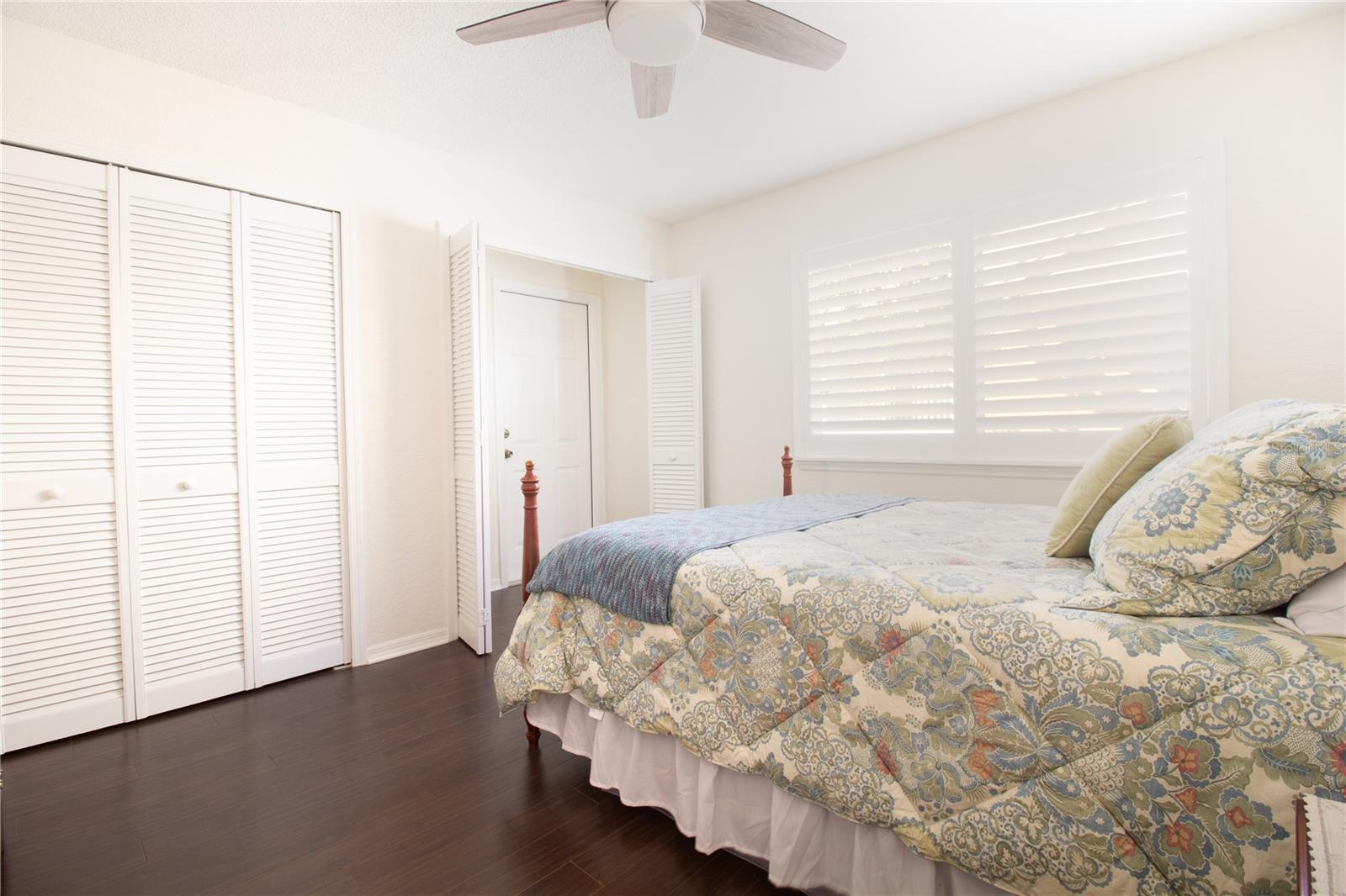 TARA CAY - Residential