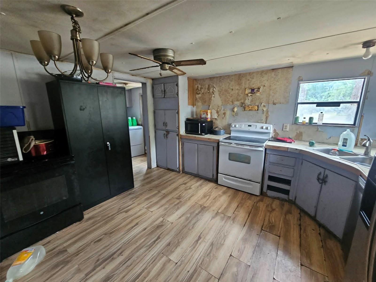OCALA PARK RANCHETTES - Residential