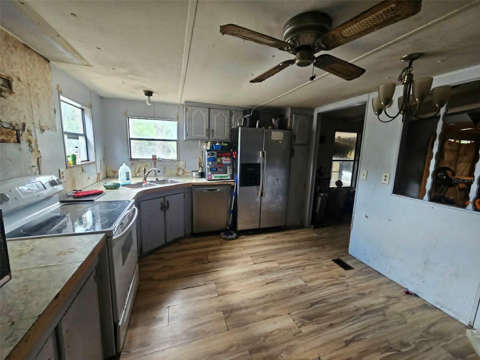 OCALA PARK RANCHETTES - Residential