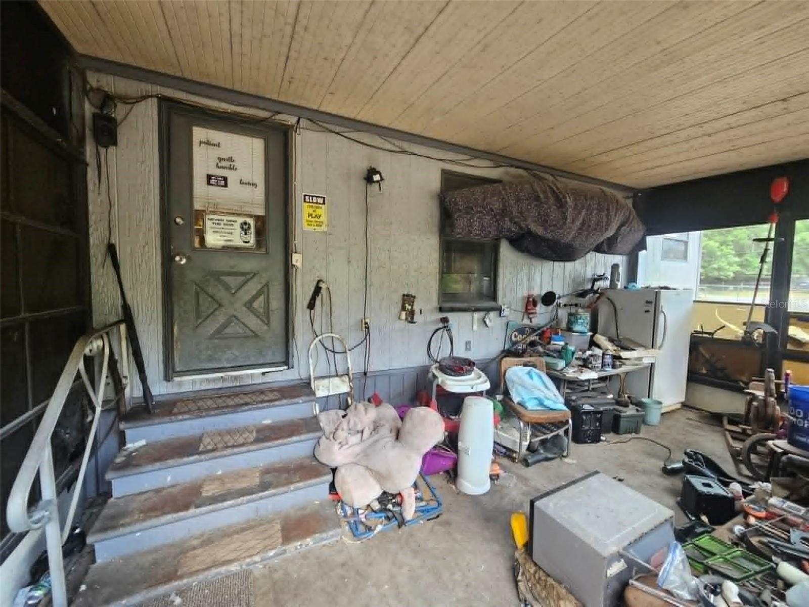 OCALA PARK RANCHETTES - Residential