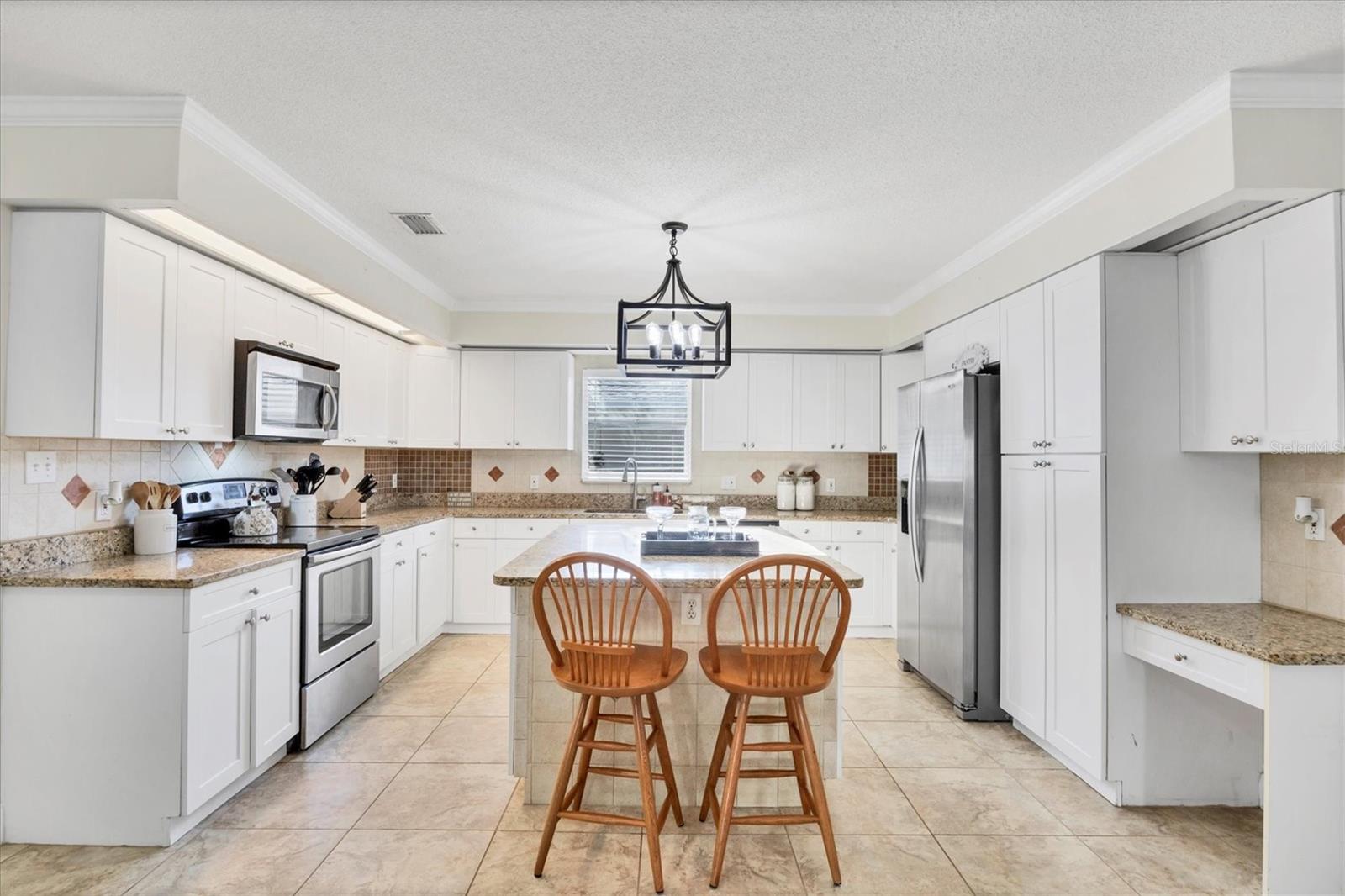 DE SOTO LAKES - Residential