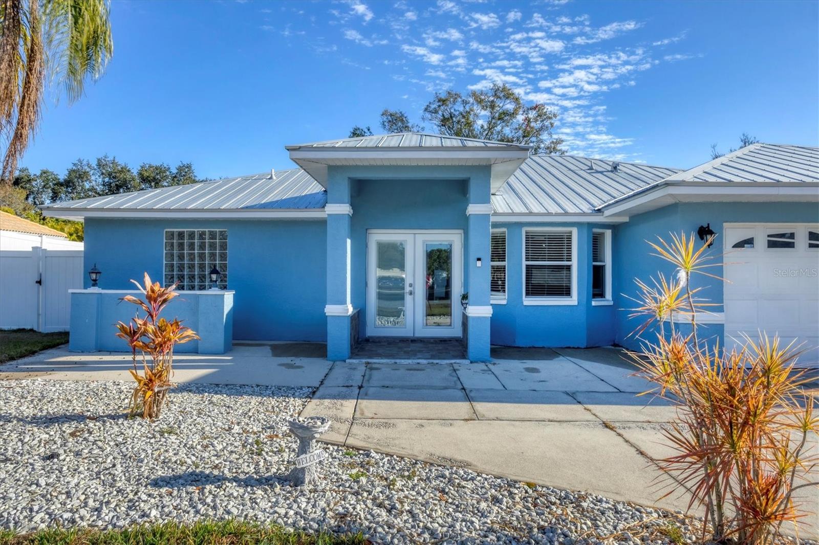 DE SOTO LAKES - Residential