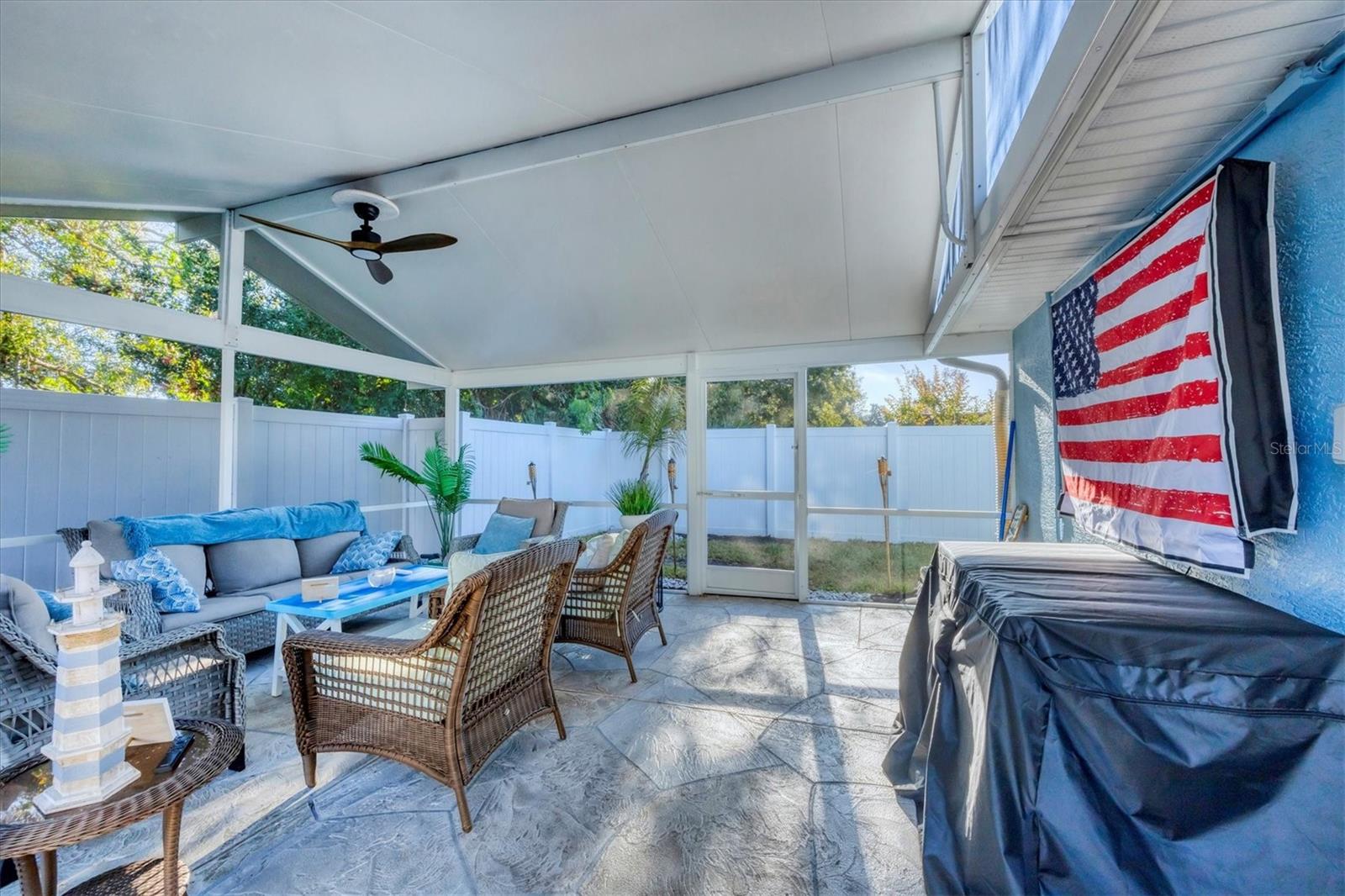 DE SOTO LAKES - Residential