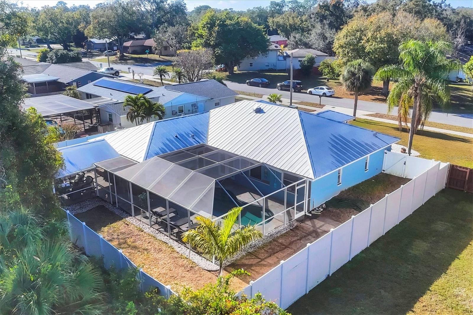 DE SOTO LAKES - Residential