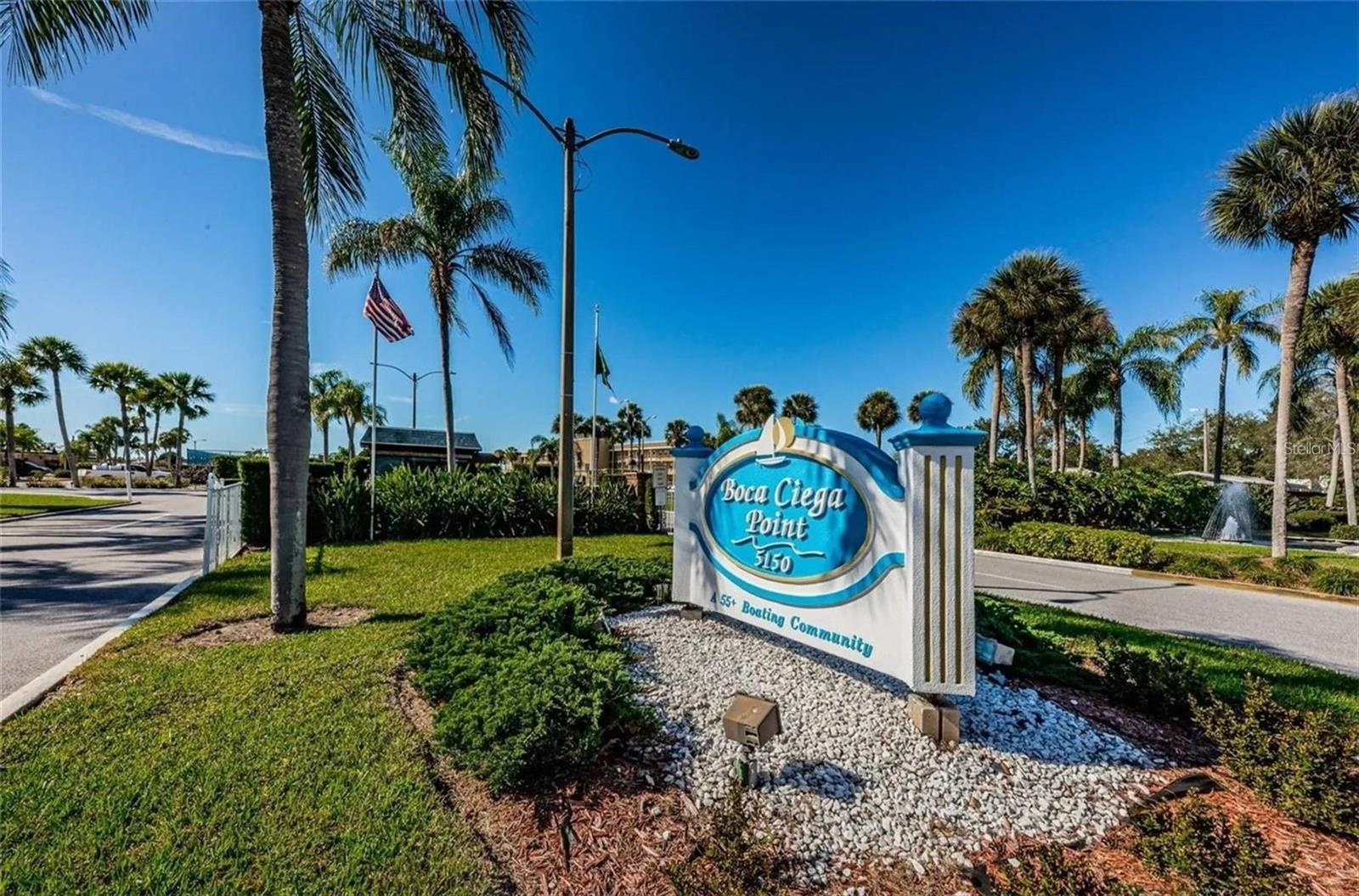 BOCA CIEGA POINT EAST - Residential