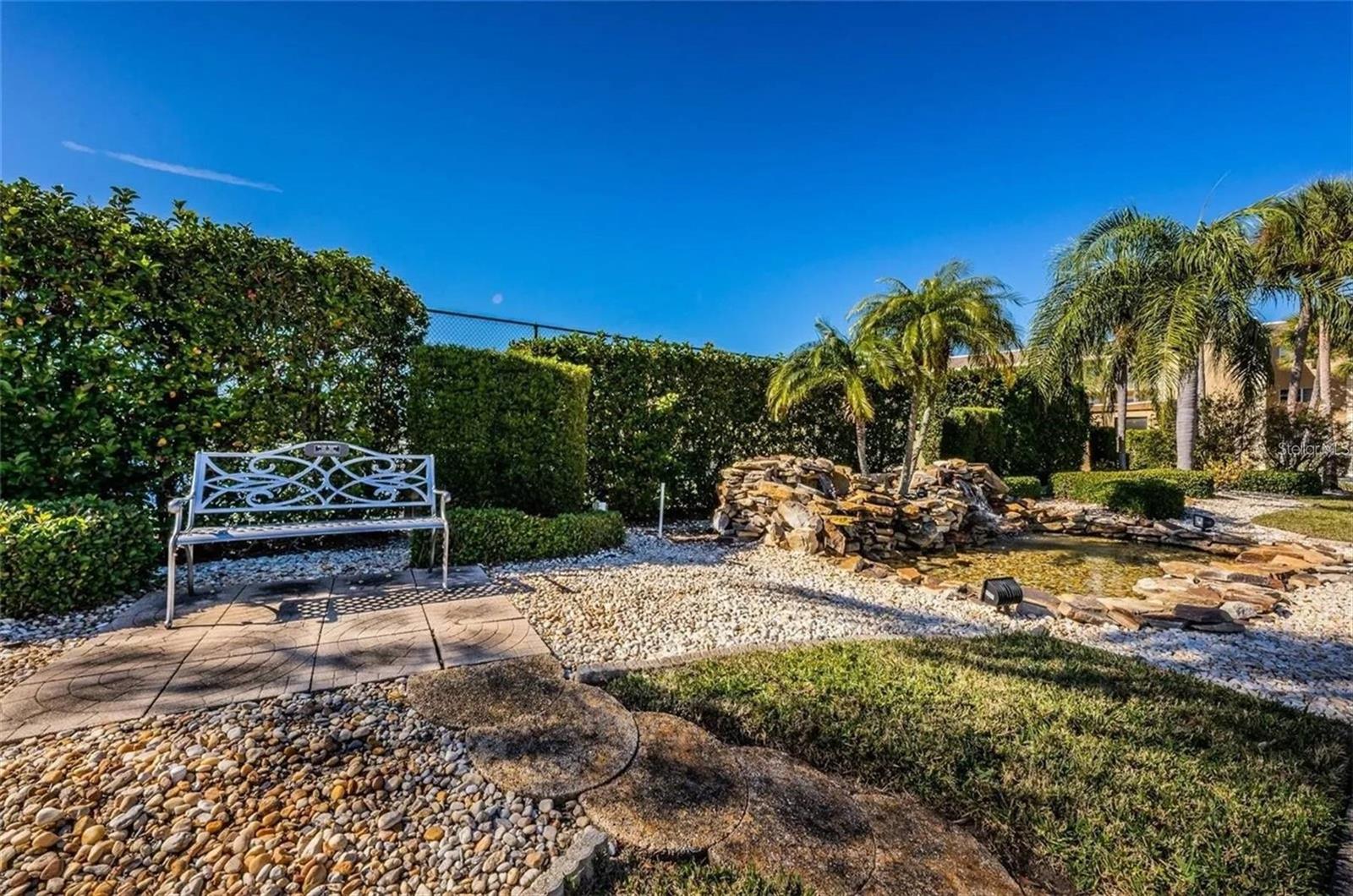 BOCA CIEGA POINT EAST - Residential