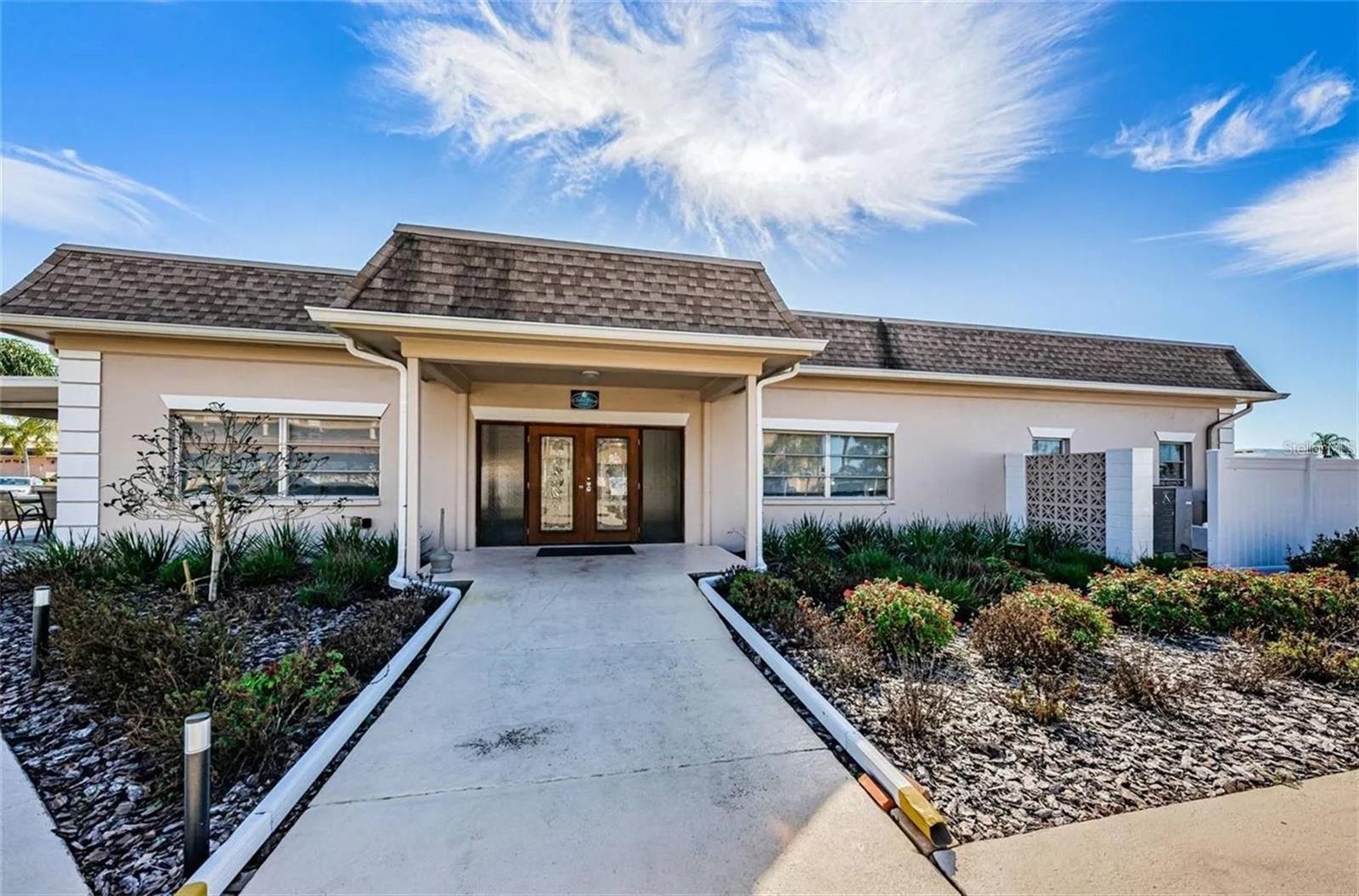 BOCA CIEGA POINT EAST - Residential