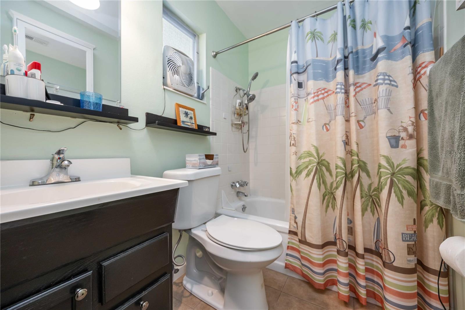 PARKWAY VILLAS - Residential