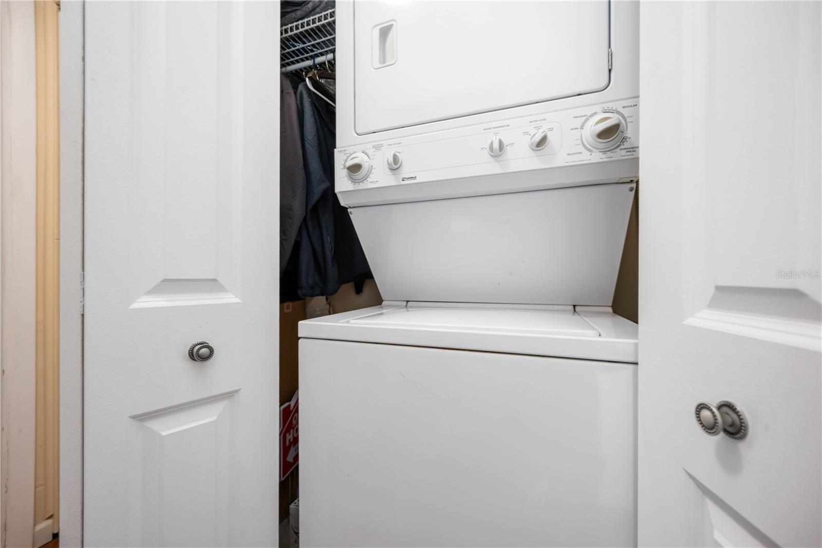 PARKWAY VILLAS - Residential