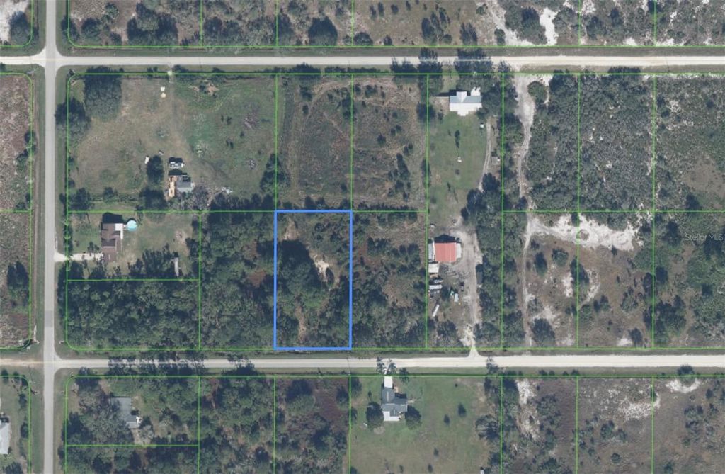 Photo of 2660 SW Anderson Road, Avon Park, FL 33825 (MLS # P4933643)