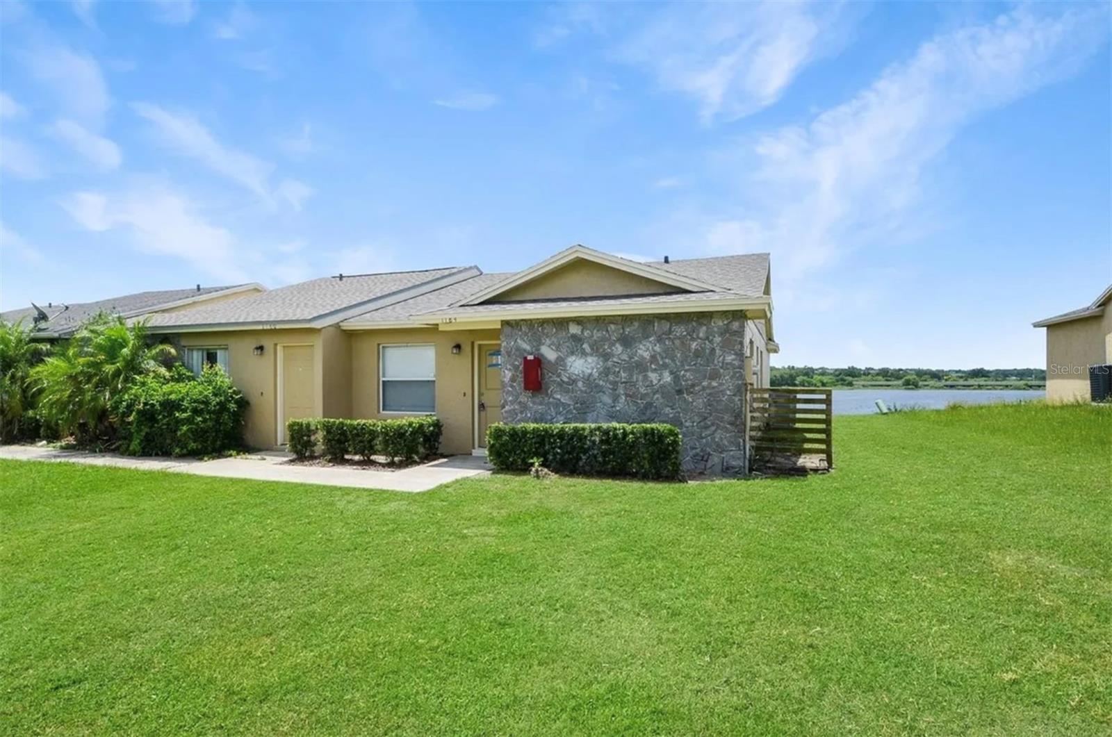 1184 WOODMAN WAY