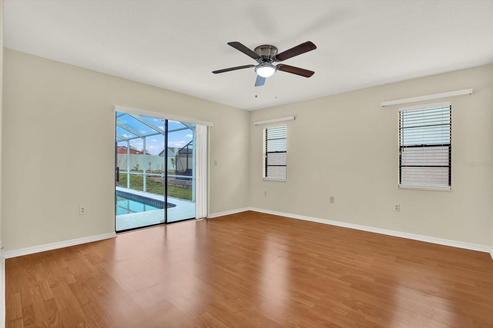 SEVEN HILLS - Residential