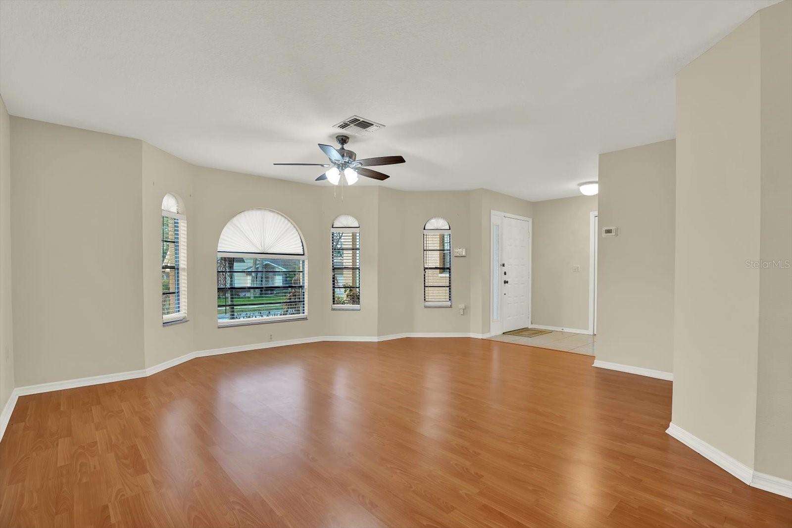 SEVEN HILLS - Residential